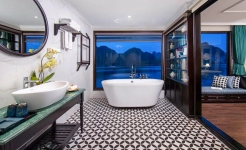 Genesis Regal Cruise