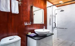 Lavender Elegance Bathroom