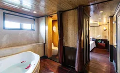 Syrena Cruise Suites