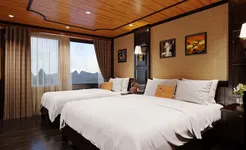 Victory Star Cruise  - Deluxe triple