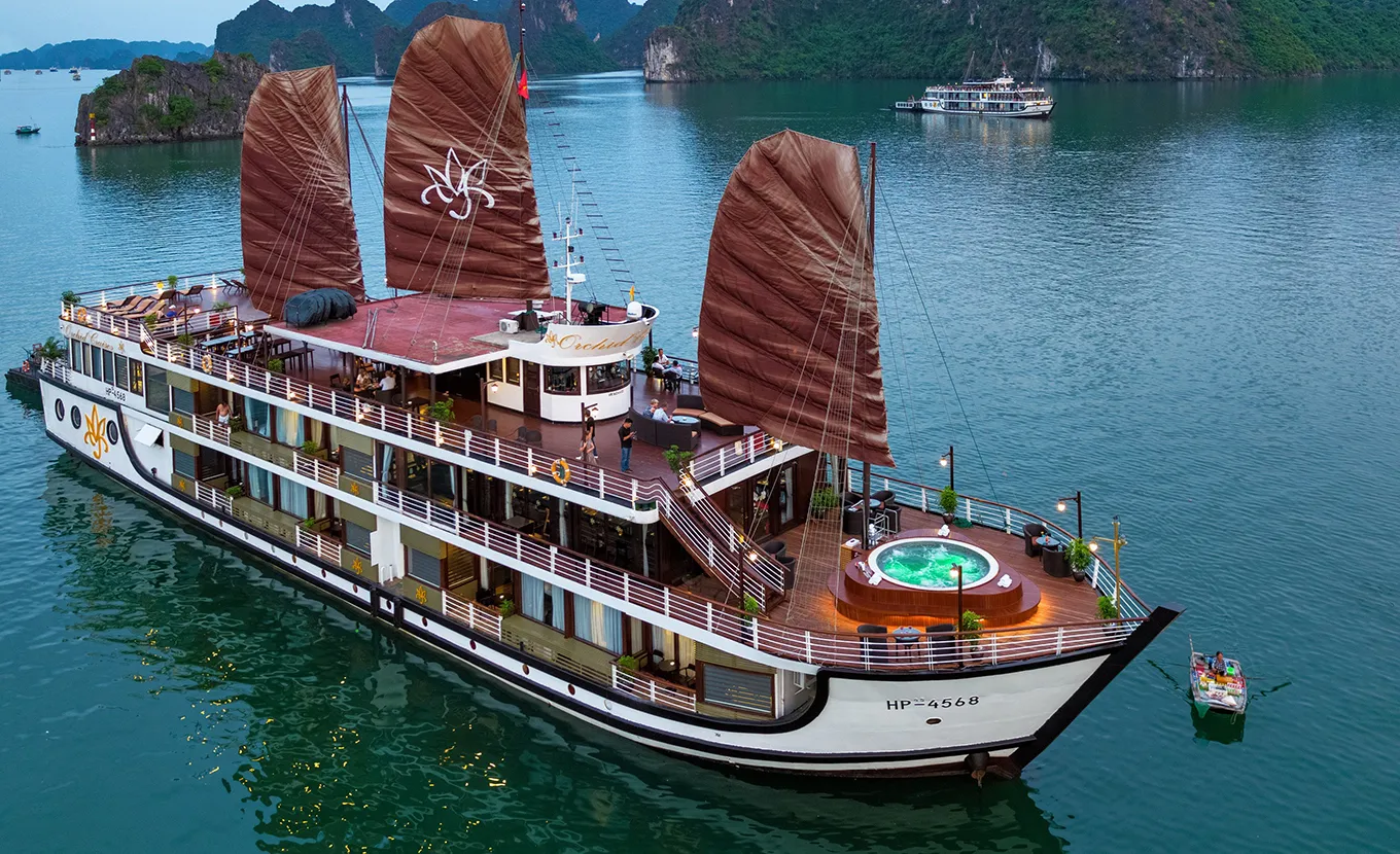 Orchid Cruise - Tuan Chau - Lan Ha Bay 2 Days 1 Night